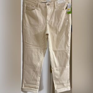 🌟Maurices NWT🌟 pale yellow 14(R) Women's slim straight ankle high rise Jeans